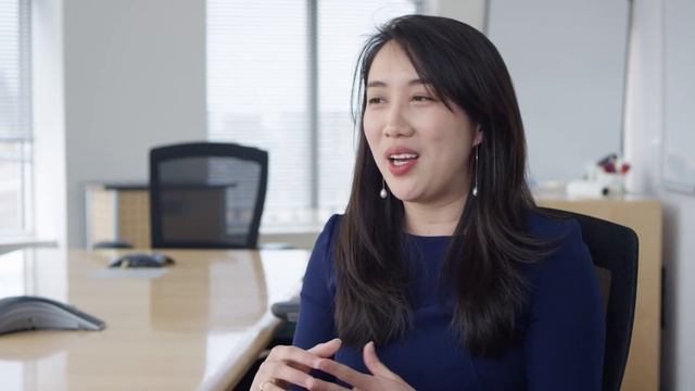 Meet Amy, a Consultant in Boston смотреть онлайн