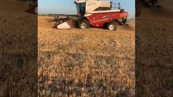 Зерноуборочный комбайн NOVA 340