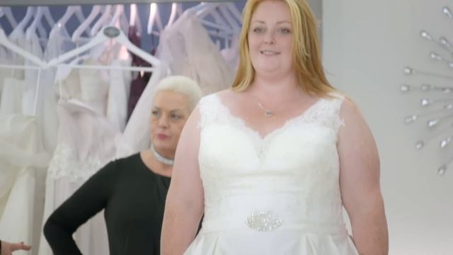 Jo & AI Help Plus Size Bride Get Over Her Fear Of Dresses | Curvy Brides Boutique