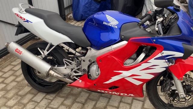 Honda Cbr600f4. 89262862924 c 10:00-20:00 смотреть онлайн