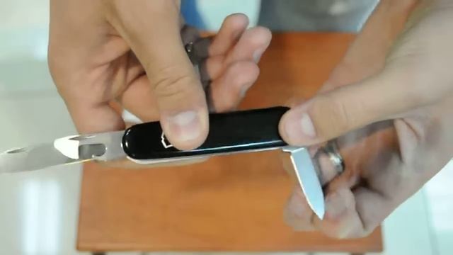 Нож Victorinox Camper 1.3613.3 смотреть онлайн