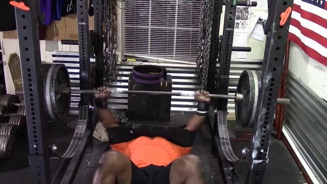 530 LB Floor press Baby! ( Garage Gym Training) смотреть онлайн