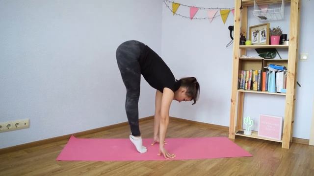 Релеве в вертикальной складочке смотреть онлайн