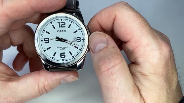 #CASIO MTP-1314 (Module 2784) - The Classic Analogue Watch From Casio