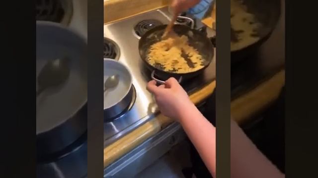 MAMOUNIA SEMOLINA PUDDING смотреть онлайн