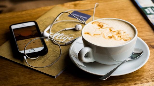 BBC Learning English - English at Work - Episode 42 - Business proposals смотреть онлайн