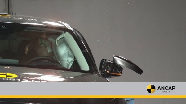 Mazda CX-30 crash test video