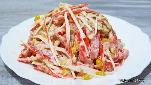 Крабовый салат — идеальный рецепт для праздника!