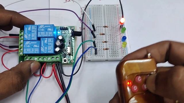 RF Based 4 CH Wireless Remote - Working Demo смотреть онлайн