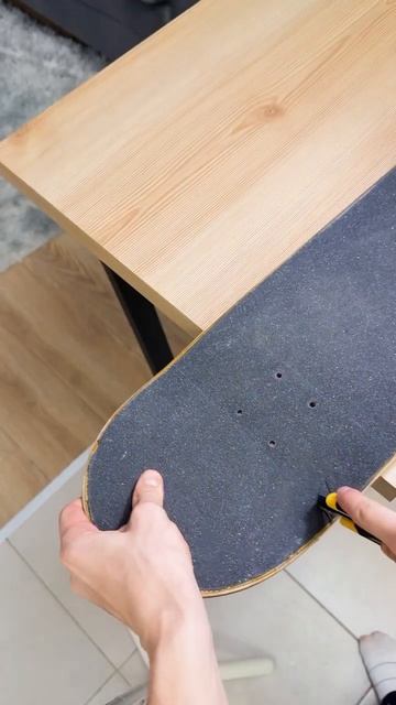 ЭТО ЗАНИЖЕННЫЙ ФИНГЕРБОРД ‼️ #скейтборд #скейт #а4 #shorts #фингерборд #тикток #шортс #рек смотреть онлайн