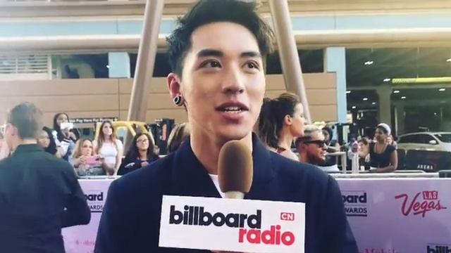 Exclusive Interview with Timmy Xu - Billboard Radio China @BBMAs 2017 смотреть онлайн