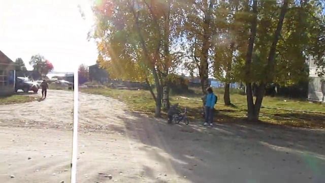 Лендеры. Золотая осень. (Ул. Первомайская 5 октября 2014) смотреть онлайн