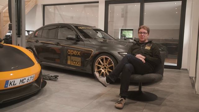 Business Talk: Nürburgring Taxi Earnings.!!! смотреть онлайн