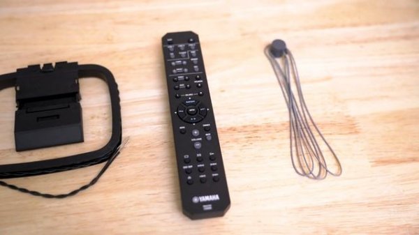 Yamaha R-S202 stereo receiver with Bluetooth | Crutchfield