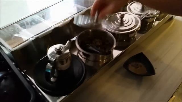 Tan Yi Tan Barbeque House / 探一炭烧烤屋 смотреть онлайн