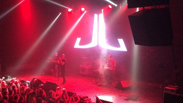 De/Vision - Hunters (Live at Club Teatr, Moscow, Russia, 14 08 2019) смотреть онлайн