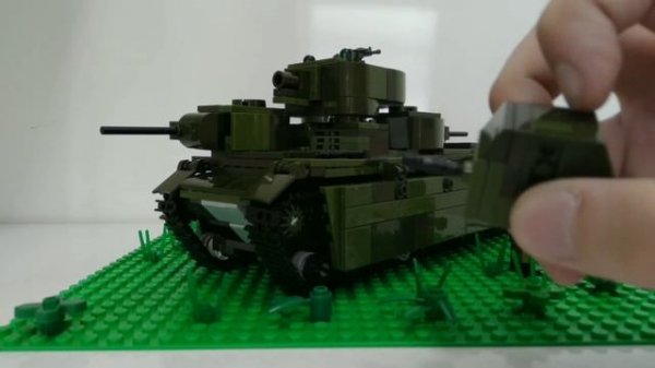 LEGO Т-35! Я ПОСТРОИЛ ПЯТИБАШЕННЫЙ ТАНК!!