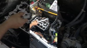 Лада Приора сборка двигателя, установка поршней 👍