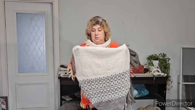 пряду козий пух, вяжу пуховый свитер смотреть онлайн