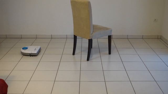 Neato Botvac 85 - zone cleaning with obstacle смотреть онлайн