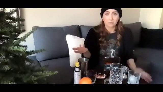 Whisky-ing with a friend: tasting and mixing Collingwood смотреть онлайн