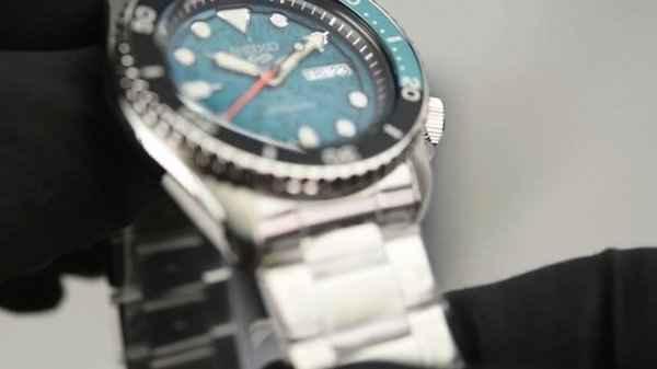 Seiko 5 SRPJ45K1