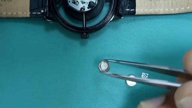 How To Change Battery STUHRLING Original Watch смотреть онлайн