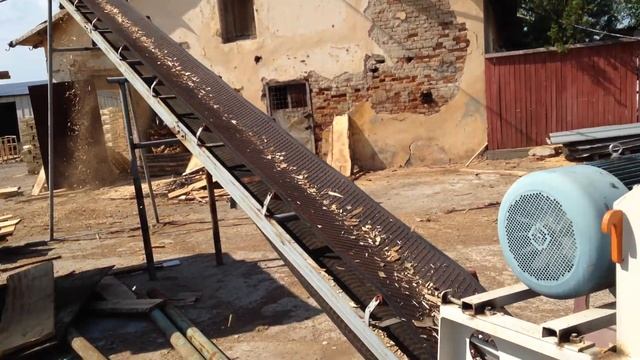 Wood waste chipper ( veneer scraps ) смотреть онлайн