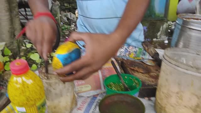 Аппетитный фрукт Wood Apple Chaat ｜ Индийская уличная еда смотреть онлайн