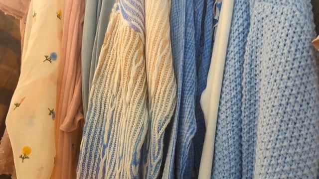 Flying Monkey Fashions: Local Business Spotlight смотреть онлайн