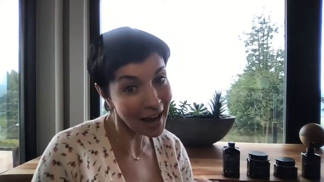 DAVINES ~ HEART OF GLASS смотреть онлайн