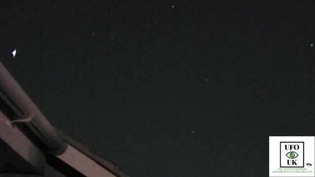 A FLAMING ORB UFO CAPTURED DANCING ACROSS THE SKY | NIGHT CAM UFO смотреть онлайн