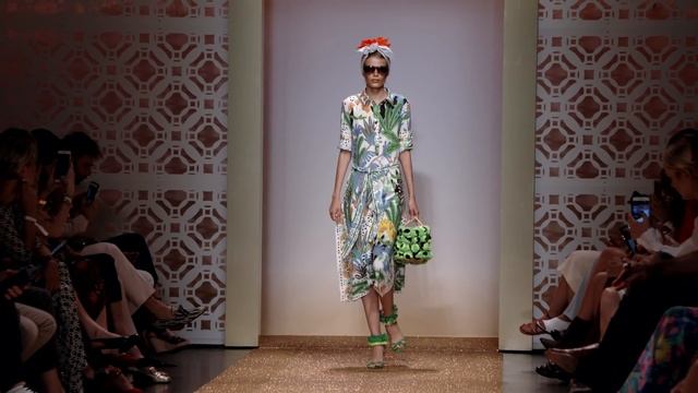 Marc Cain FASHION SHOW Spring/Summer 2019 @ Fashion Week Berlin смотреть онлайн