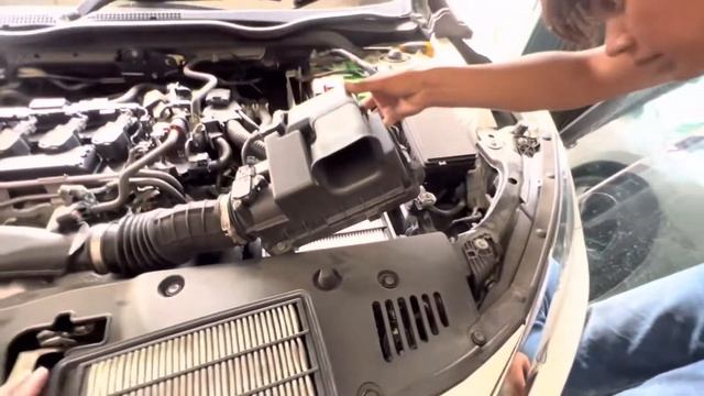 GANTI FILTER UDARA OEM (bukan racing) HONDA CIVIC TURBO SEDAN PAKE SAKURA AIR FILTER DI unoPart ID смотреть онлайн