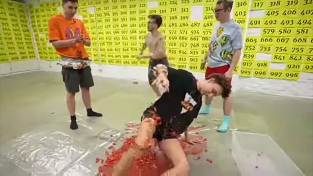 1,000 заданий на 24 часа на 1,000$ 4 часть смотреть онлайн