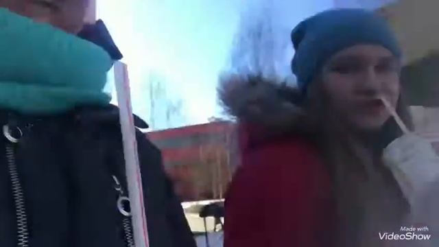 VLOG! 3 часть #Гуляем с Настей в ТЦ семья , ходим по магазинам в NCITE и в ТВОЁ ))) крутой день !!! смотреть онлайн