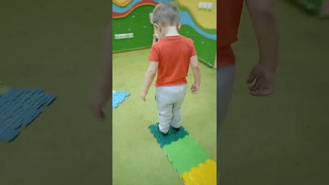 4 часа без мамы смотреть онлайн
