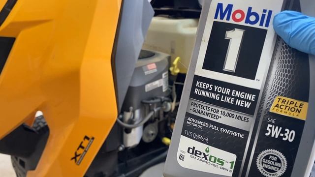 Cub Cadet XT1 Enduro Series LT46 Oil Change DIY смотреть онлайн