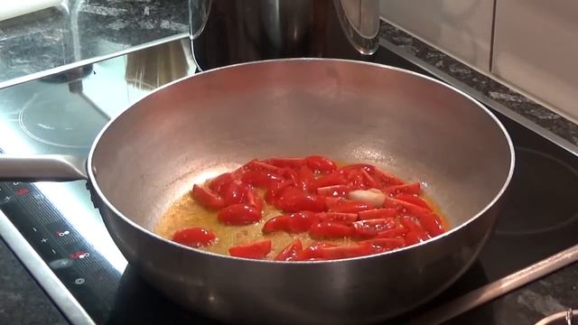 Linguine con le cozze смотреть онлайн