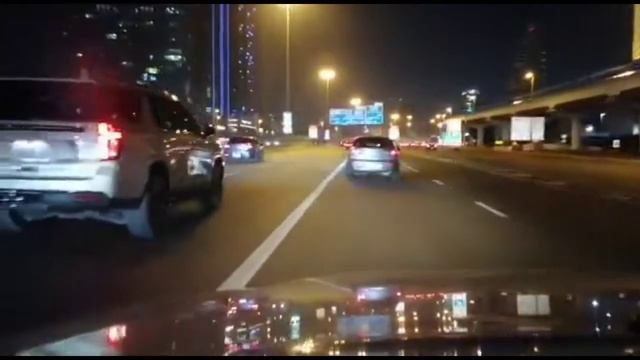 Sheikh ZYAED ROAD Business Bay to Deira AL Maktoum Bridge смотреть онлайн