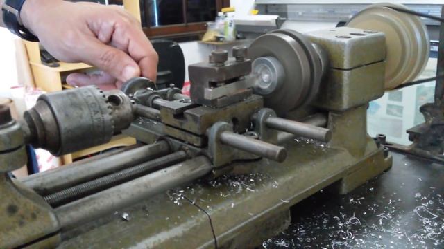antique mini bench vise - Emco Unimat - mini old lathe - testing lathe смотреть онлайн