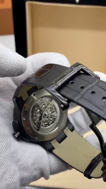 Мужские часы Ulysse Nardin смотреть онлайн