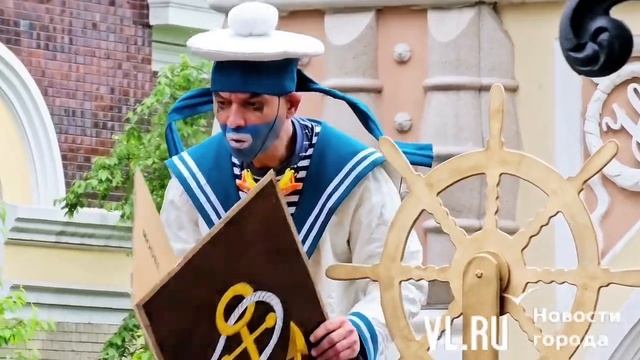 Потрясающий спектакль под открытым небом во Владивостоке смотреть онлайн