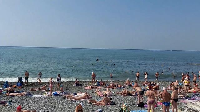 Отпуск в Сочи 2023. Сочи. Адлер. Пляж Чайка в октябре смотреть онлайн