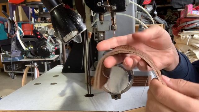 Adler 205 MO 2 - 2 Moccasin ( Cylinder Arm ) Sewing Machine