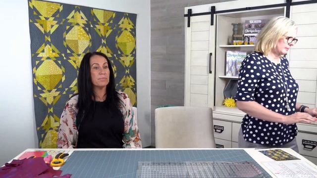 Behind the Seams: Gudrun Erla of G.E. Designs demos the Stripology Ruler and sew much more! смотреть онлайн