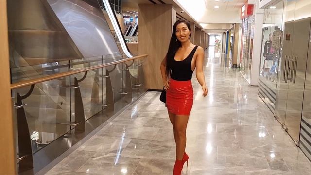 #latex #fashion Latex skirt-Nana Tran (Rebecca Tran) смотреть онлайн