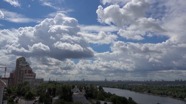 [4K] [HDR] Picturesque (Zhivopisniy) bridge in Moscow in 4K HDR (filmed on Sony DSC-RX100M4) смотреть онлайн