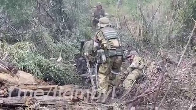 Подрыв бойца НМ ДНР на мине 06.2022 смотреть онлайн