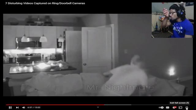 "Don't trust woman in need of help!!!" 7 Disturbing Videos Captured on Doorbell Cameras REACTION смотреть онлайн